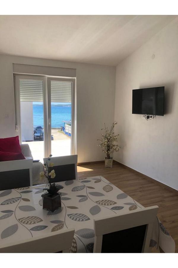 Beach Front Paradise Apartment Sukošan Exteriör bild