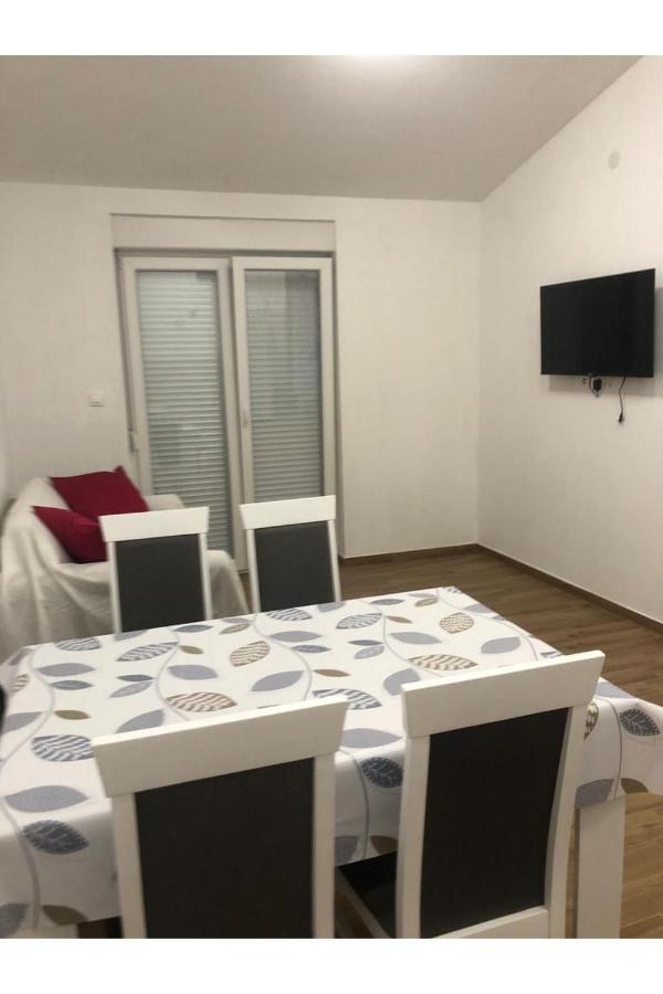 Beach Front Paradise Apartment Sukošan Exteriör bild